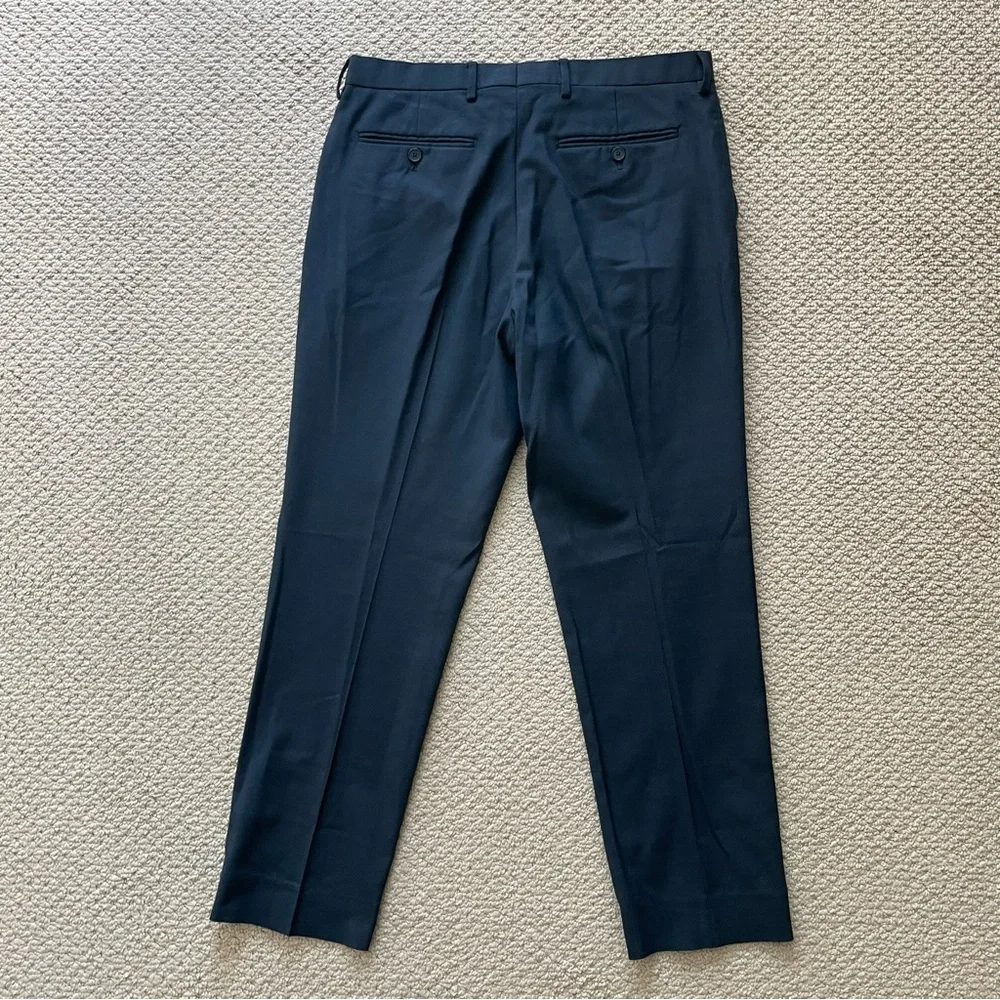 Banana Republic Men’s Navy Suit Set Medium